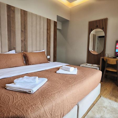 Vila Casablanca - Boutique Hotel & Restaurant Shkodër Dış mekan fotoğraf