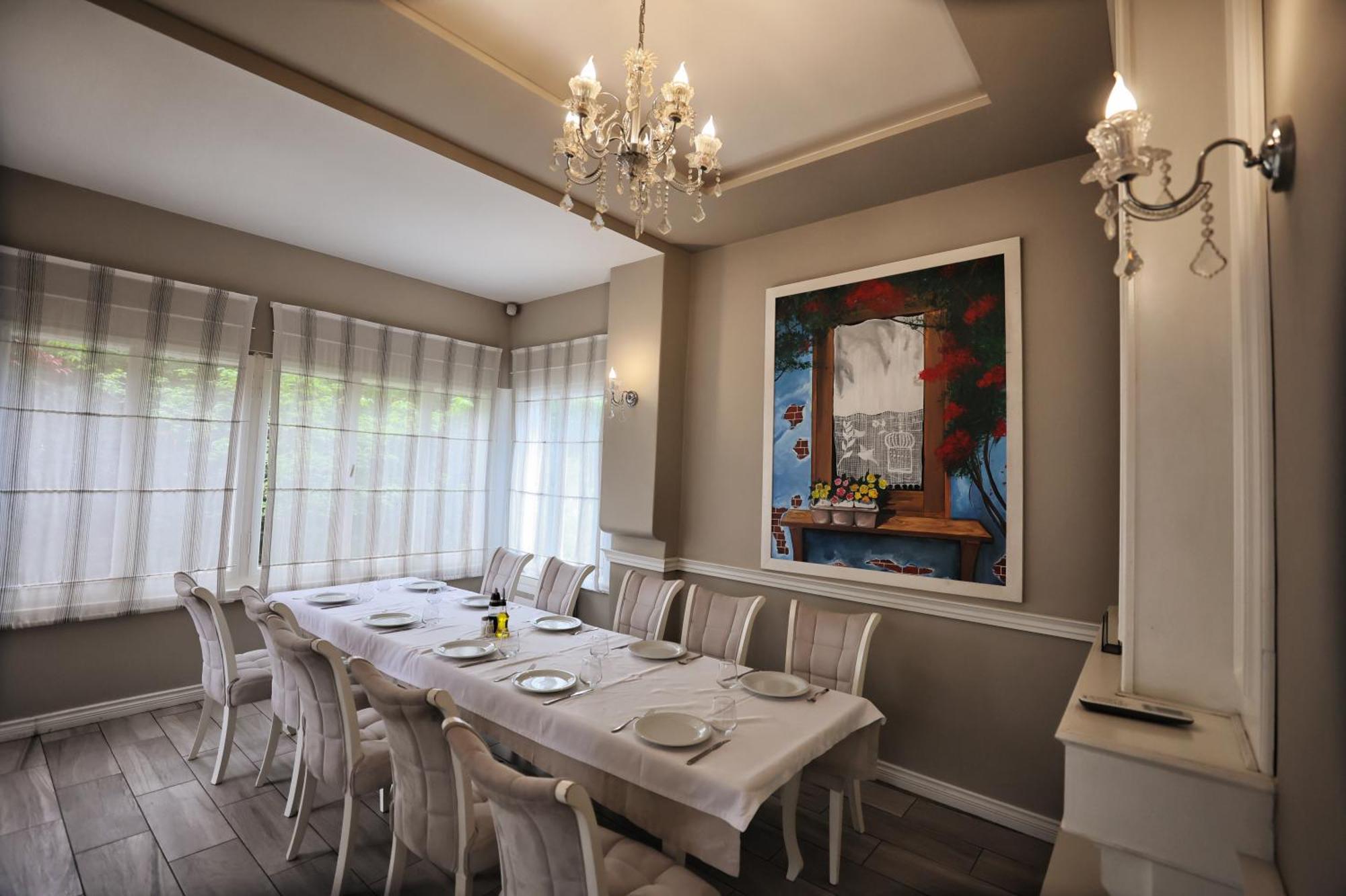 Vila Casablanca - Boutique Hotel & Restaurant Shkodër Dış mekan fotoğraf