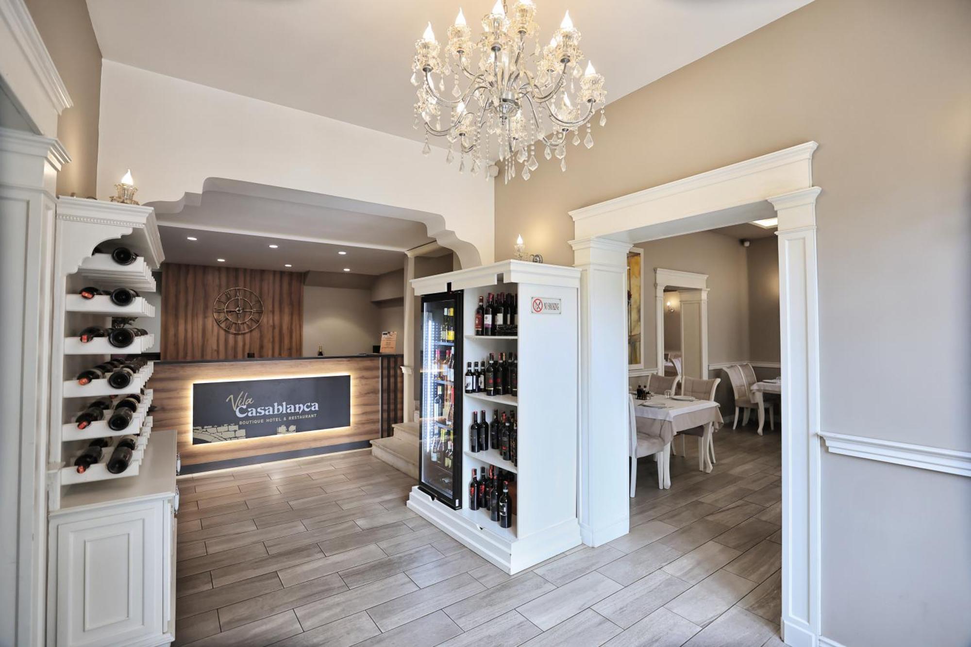 Vila Casablanca - Boutique Hotel & Restaurant Shkodër Dış mekan fotoğraf