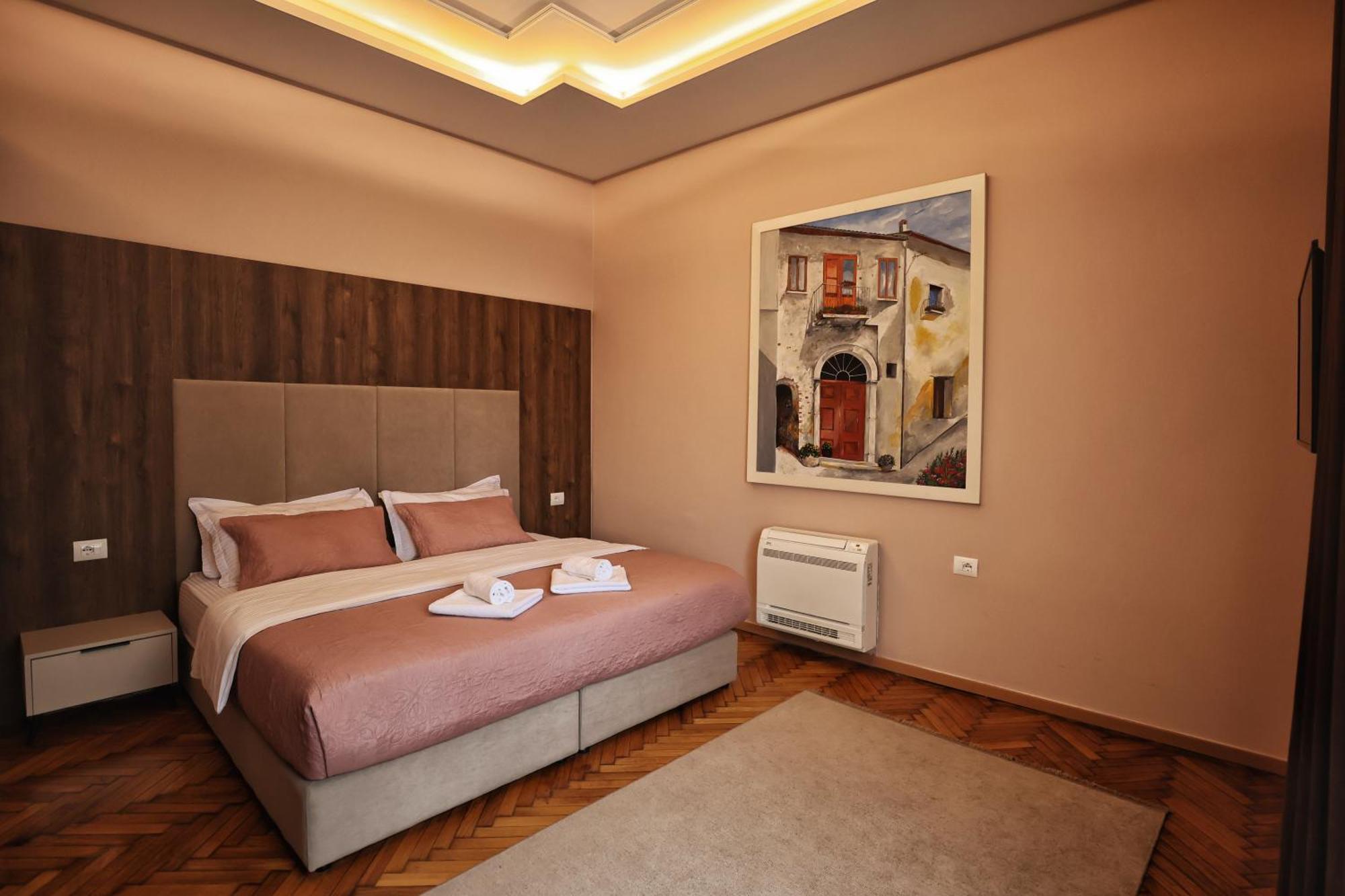 Vila Casablanca - Boutique Hotel & Restaurant Shkodër Dış mekan fotoğraf