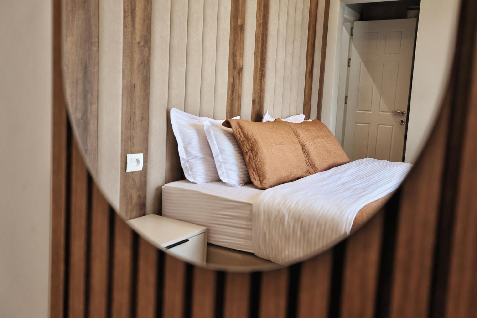 Vila Casablanca - Boutique Hotel & Restaurant Shkodër Dış mekan fotoğraf