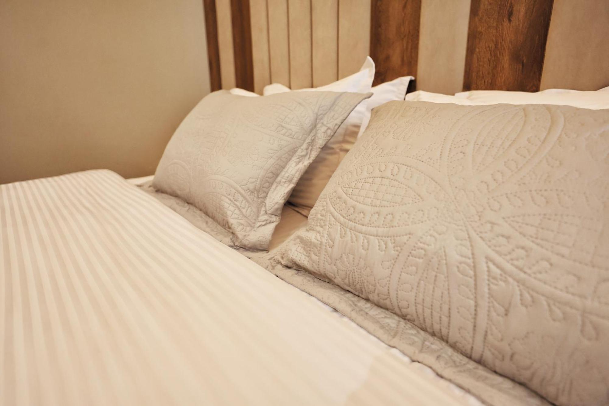 Vila Casablanca - Boutique Hotel & Restaurant Shkodër Dış mekan fotoğraf