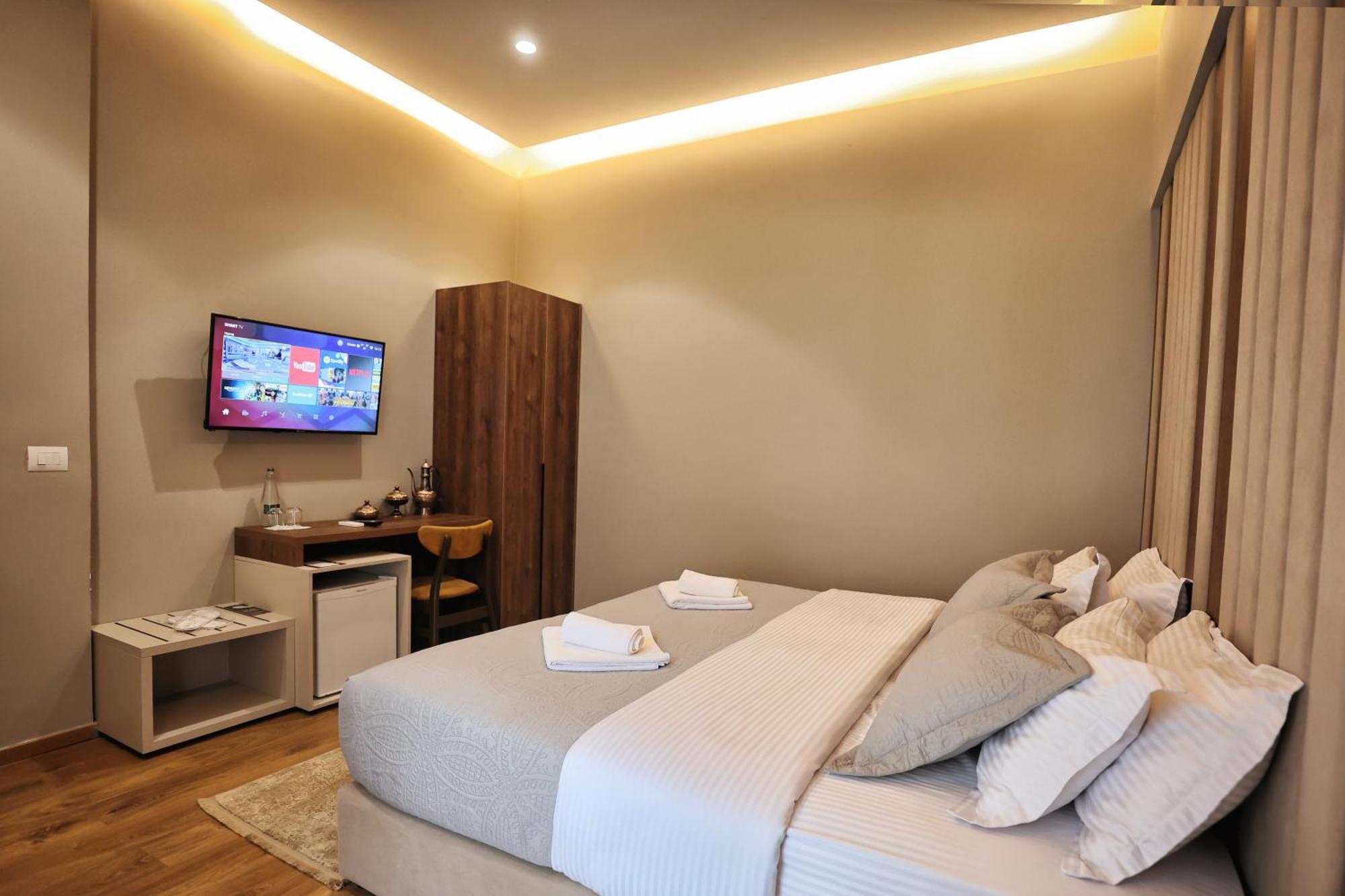 Vila Casablanca - Boutique Hotel & Restaurant Shkodër Dış mekan fotoğraf